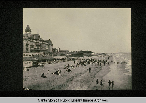 Arcadia Hotel and Santa Monica beach