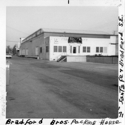 Photograph of Bradford Brothers packing-house