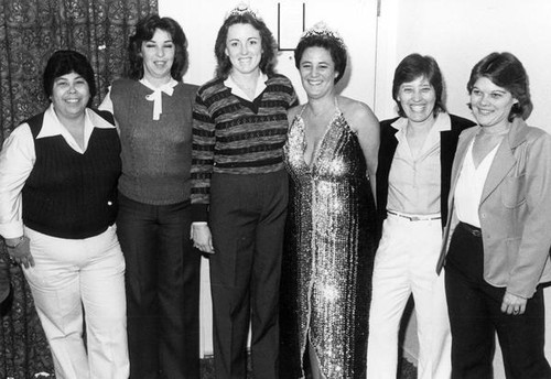 Darlene Lutz with five of her court members