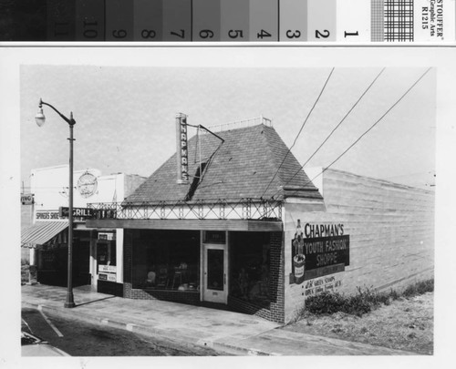 Chapman's Youth Fashion Shoppe, San Mateo Avenue, ca. 1950s