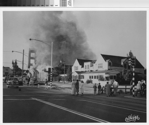 Lucky Supermarket fire, June 29, 1949