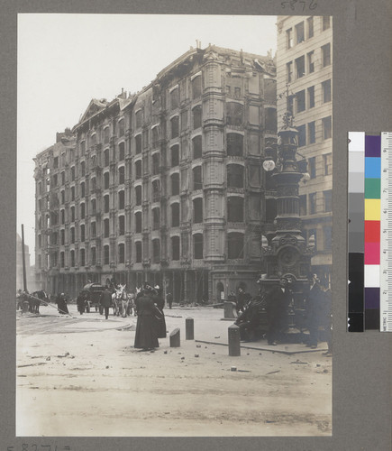 [Ruins of Palace Hotel on Market Street. Lotta's Fountain, right. From Kearny and Geary Sts.]