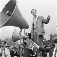 Leader Mario Savio sounding off