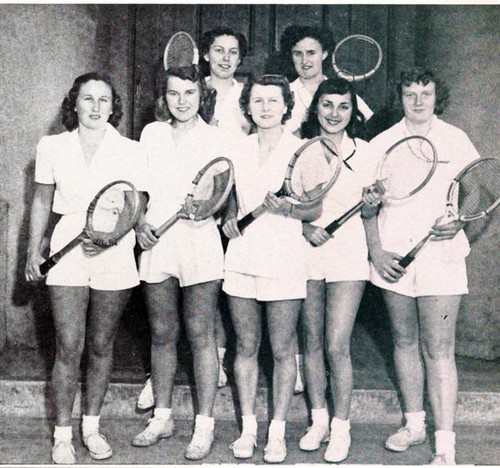 Women's Tennis team players