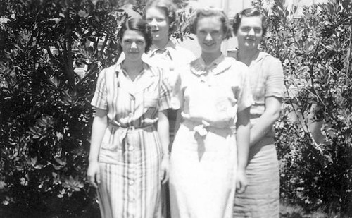 Students during the second six weeks of the 1935-36 Spring quarter