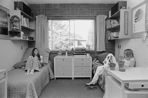 Dorm life in Washburn Hall, San Jose State College, early 1970s