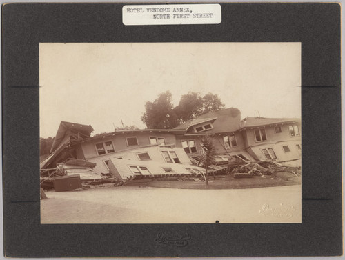 Collapse of the Hotel Vendome Annex, 1906