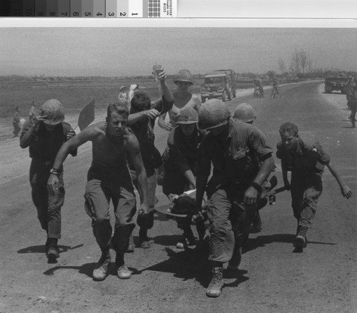 Evacuating injured soldier - Vietnam