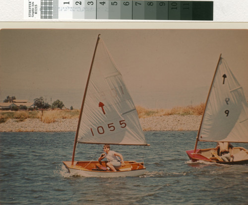 Sailing on Marina Lagoon