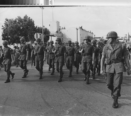 Screaming Eagles march in Welcome Home parade