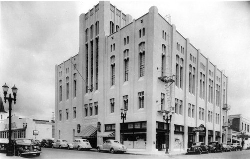 Masonic Temple on 5th and Sycamore