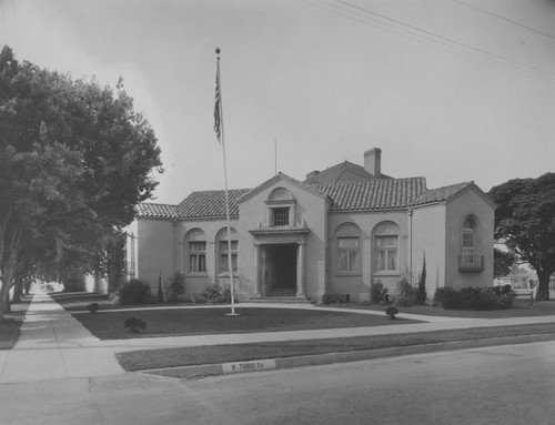 McKinley Grammar School on 902 W. 3rd Street