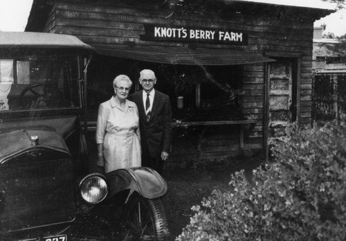 Walter Knott & wife by original Berry Farm building