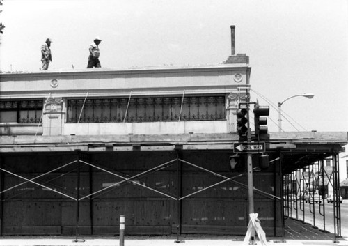 View of Santa Ana Hotel, in the process of demolition in 1987