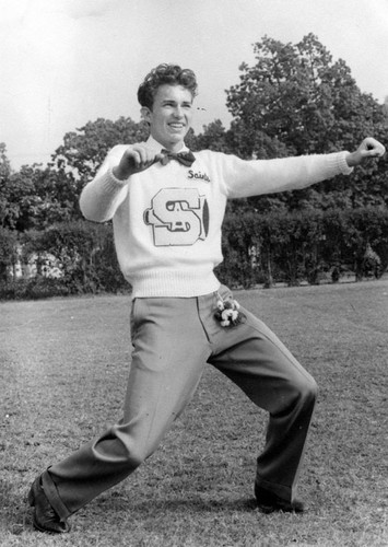 Dick, assistant yell leader at Santa Ana High School, 1943