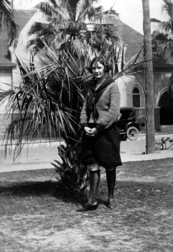 Mabel Diggin, 1921-1922 — Calisphere