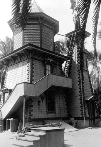 Close-up of windmill and water tower of Halesworth home on North Broadway