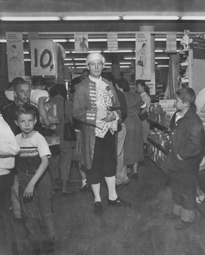 Spring time crowd in a department store