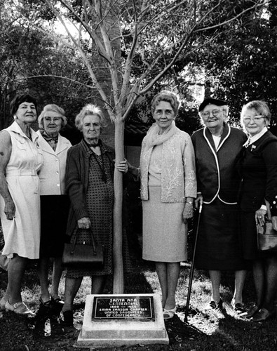 Members of the Emma Sanson Chapter, United Daughters of the Confederacy on December 17, 1970