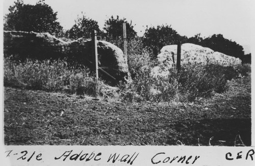 Adobe wall corner