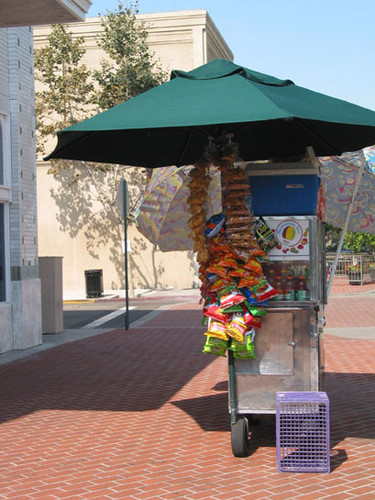 Street vendor cart in front of the West End Theater on Fourth Street at Bush, August 2002