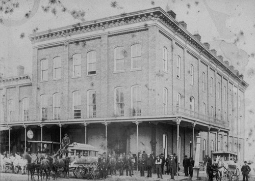 Brunswick Hotel and Stage