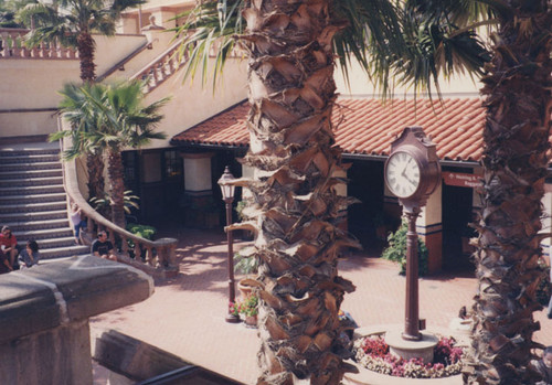 Courtyard near train tracks at the Santa Ana Regional Transportation Center in the 1990s