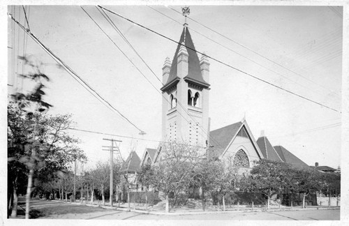 Unidentified Church appears to be the First M. E. Church about 1914