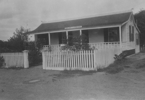 Pioneer House of the Mother Colony at 414 N West St