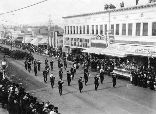 Parade on 300 block of W. Fourth St