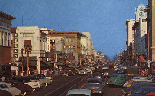 Santa Ana Fourth Street Shopping District looking East