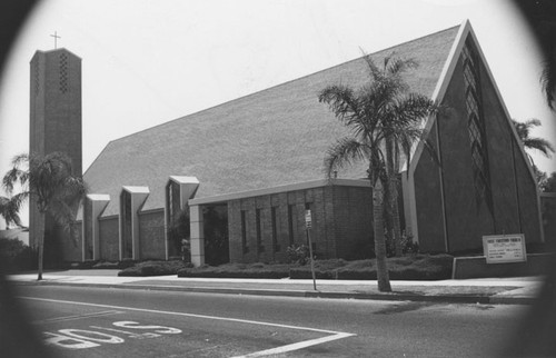 First Christian Church on 1720 W 17th in 1965