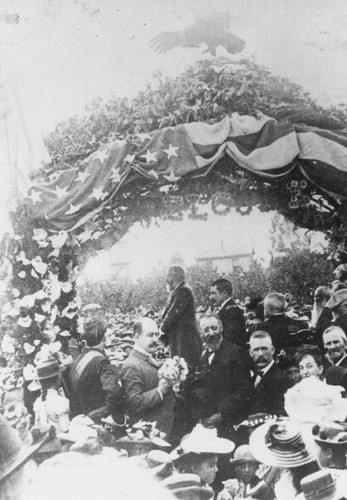 President Benjamin Harrison on train at Santa Fe Depot in 1891