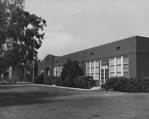 Edison Elementary School on 2063 Orange Avenue