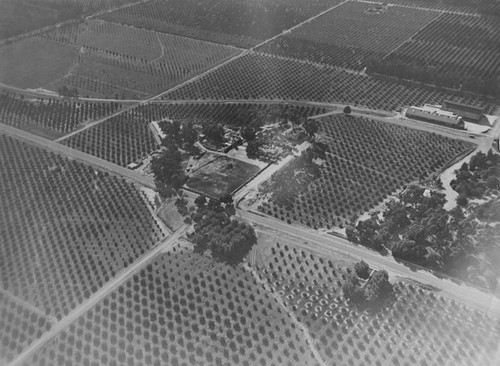 Aerial view of "Southern Pacific line to Tustin" in 1985