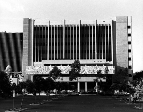 Santa Ana City Hall on 20 Civic Center Plaza