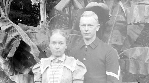 Albert Sitton and an unidentified woman