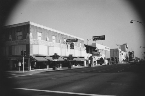 Horton's Furniture Store at the corner of N. Main and E. Fifth Streets in 1965