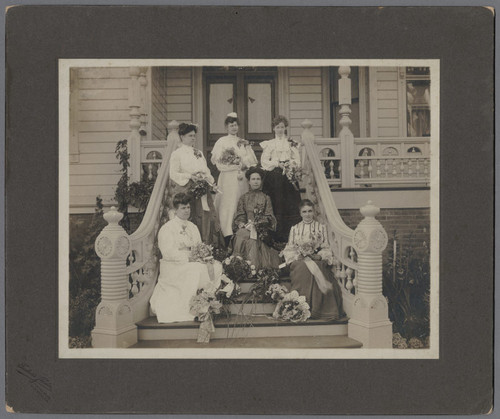 Ladies on steps of Morse Mansion, Santa Clara, Calif., ca. 1900