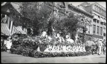 1910 Carnival of Roses