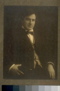 [Portrait of Herman George Scheffauer. Photograph by J.W. Baker.]