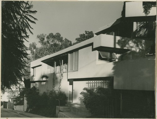 Rudolph Schindler: Falk apartments (Los Angeles, Calif.)