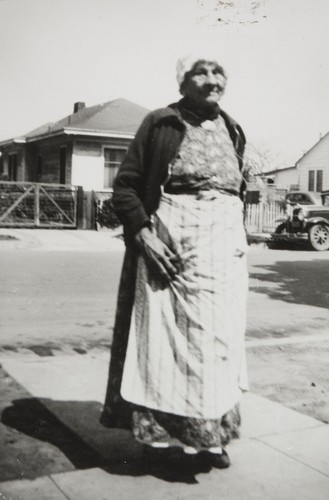 Petra Reyes Cruz, daughter of Griselda, a Cahuilla Indian woman, and Matias Reyes, who lived in the Mission Canyon area near the Santa Barbara Botanic Garden : ca. 1930