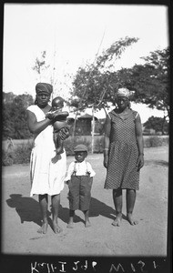 African woman with her children, Africa, ca. 1933-1939