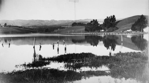 Lake Merritt and the Contra Costa Range, 1890s [picture]