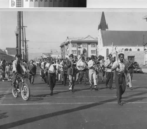 McClymonds High School band in procession, West Oakland, c.1945 [picture]