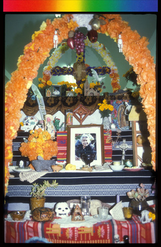 Altar for the Day of the Dead at Galería Otra Vez