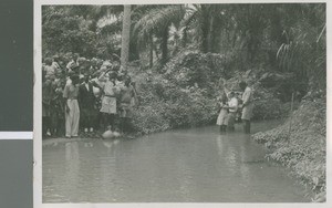 Boyd Reese Baptizing New Christians, Ikot Usen, Nigeria, 1950