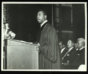 Unidentified preacher at the pulpit, Chicago