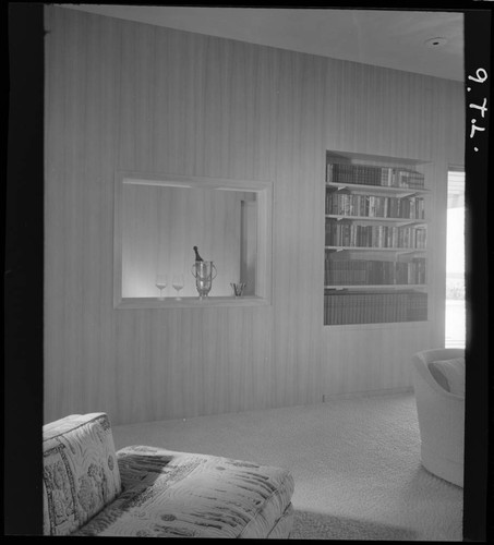 Von Dehn, Hyatt Robert, residence. Interior
